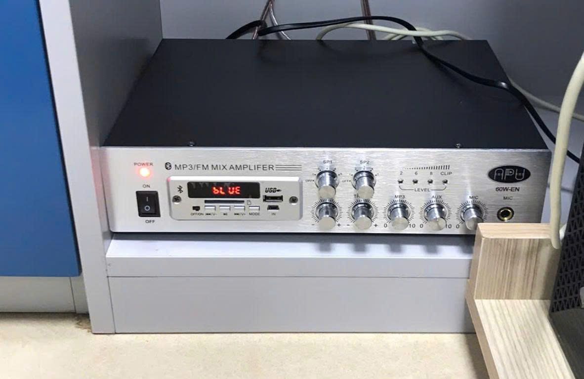 Amply APU 60W-EN chọn 2 vùng Blutooth 4.0 có COCQ