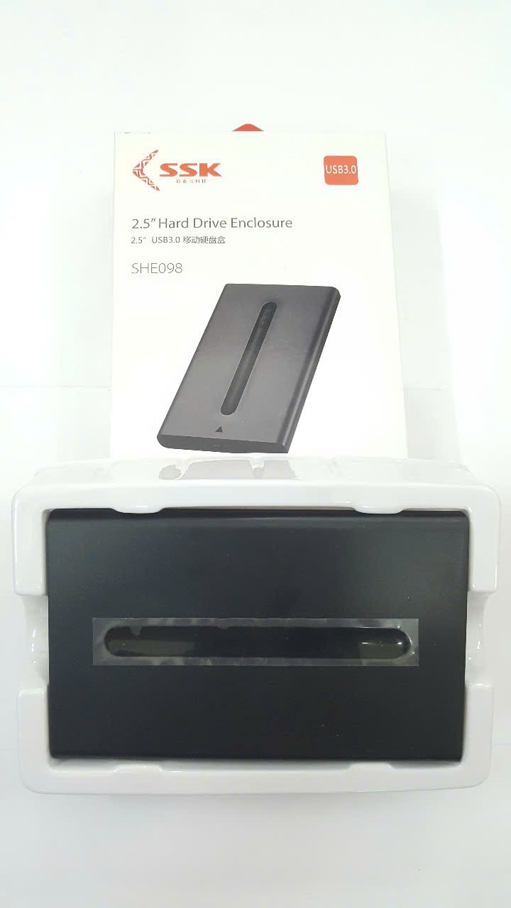 HỘP ĐỰNG Ổ CỨNG SATA 2.5 SSK SHE 098 KẾT NỐI 3.0